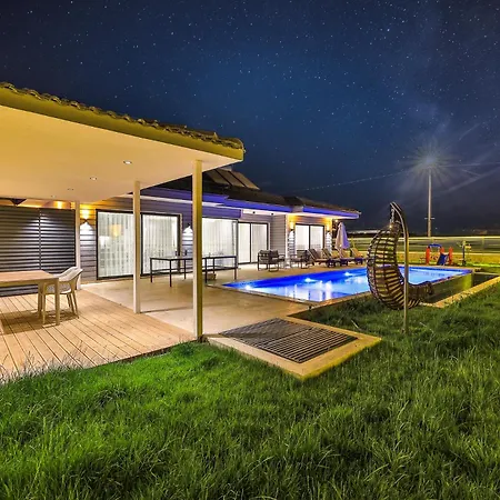 Villa Zuemruet Sarıbelen