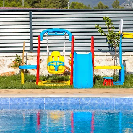 Villa Zuemruet Sarıbelen