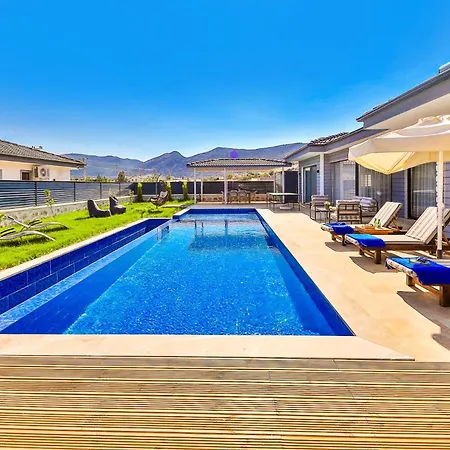 Zuemruet Villa *