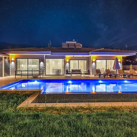 Zümrüt Villa Sarıbelen